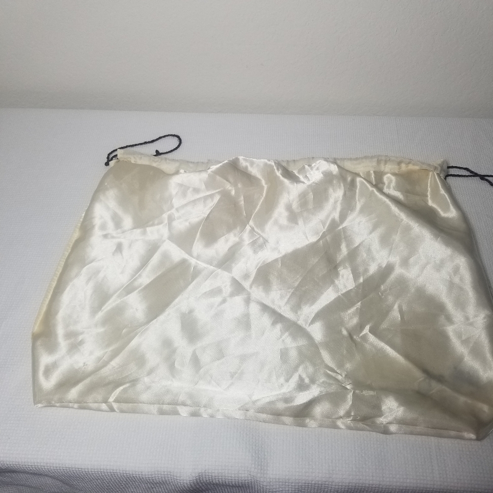 2 Coach Duster Bags - Picture 15 of 16